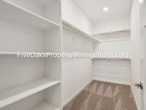 3rd image of 6504 Primavera Ln