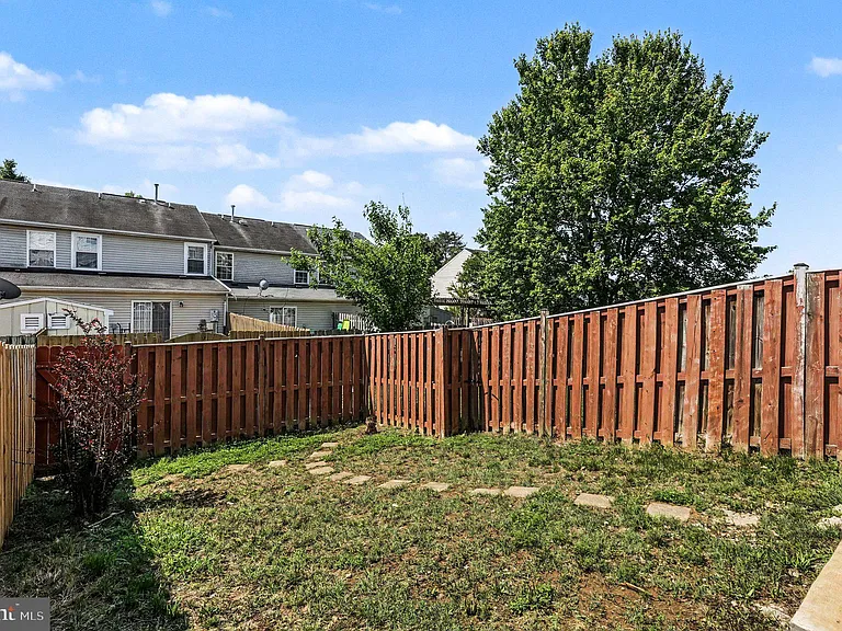 4524 Papillion Ct — Photo 33