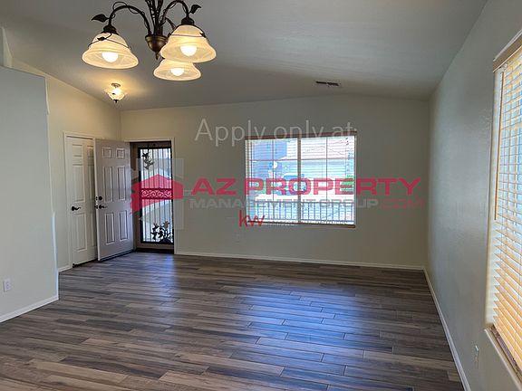 5th image of 17451 W Caribbean Ln