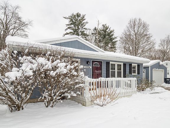 2nd image of 3324 Brookmont Dr