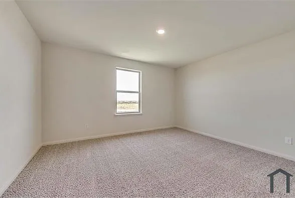 3070 Chillingham Dr — Photo 13