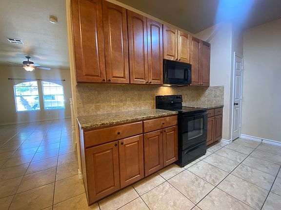 5th image of 15438 Seamount Cay Ct APT 202