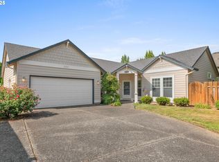 6209 NE Dereck Ln, Hillsboro, OR