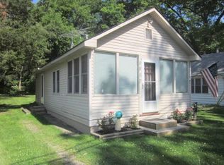 9647 Winston Rd, Pinckney, MI 48169