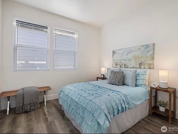 4th image of 619 S 35th St #D