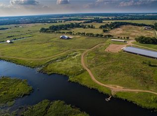 589 Game Farm Rd, Denison, TX 75021