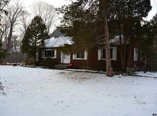 1733 Crescent Rd, Rexford, NY 12148