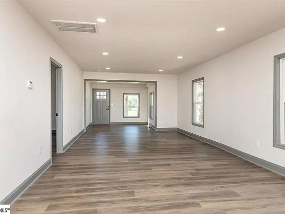 4th image of 1208 W Main St