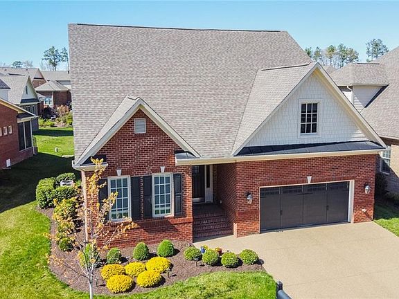 2nd image of 11945 Montfort Cir #11945