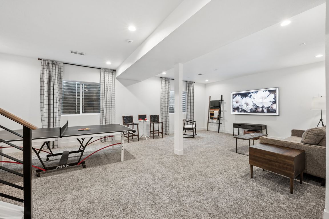 next background image