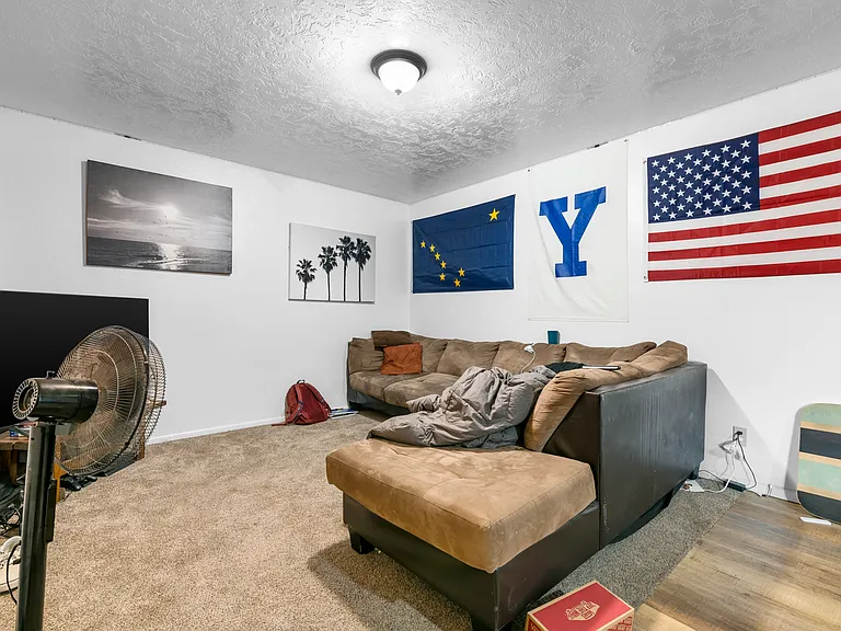 442 N 500 E #9 — Photo 4