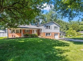 5030 Gadsen Dr, Fairfax, VA 22032