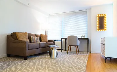 Rented by R New York