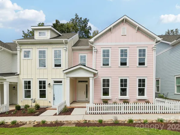 280 Gilead Rd, Huntersville, NC 28078