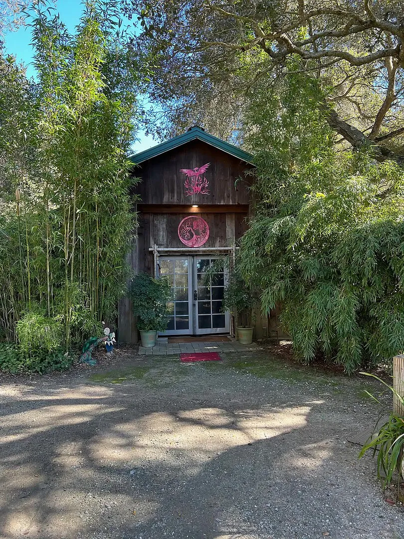 The Lodge at Tangled Oaks — Photo 2