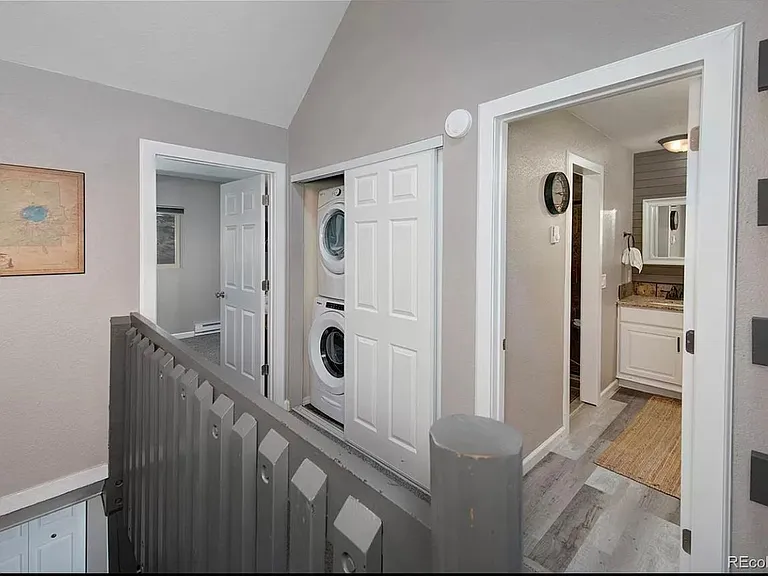 6954 Ryan Gulch Rd — Photo 2