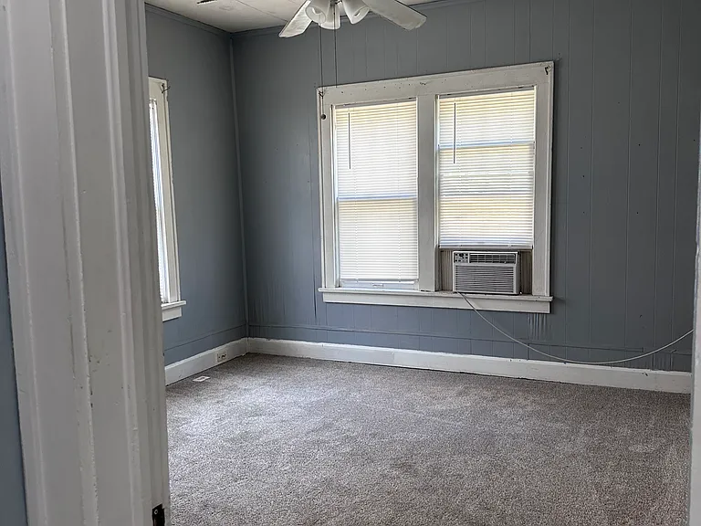 904 S Cherry St — Photo 9