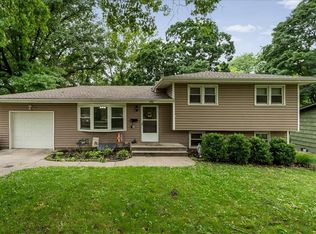 4910 N Spruce Ave, Kansas City, MO 64119