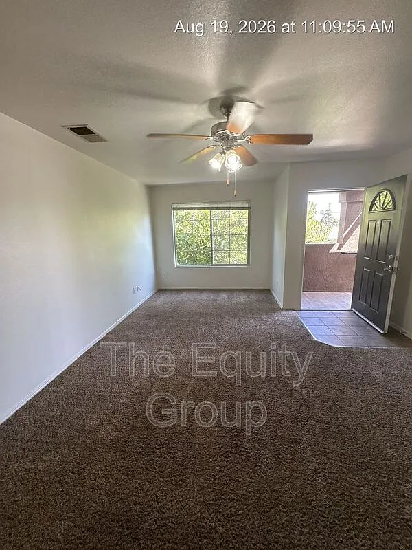 2 bed, 2.0 bath, 1040 sqft, $1,450 — Photo 2