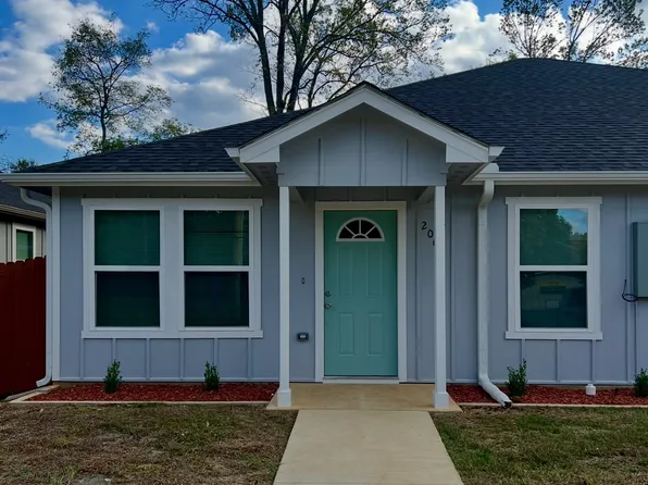 2009 E Devine St, Tyler, TX 75701