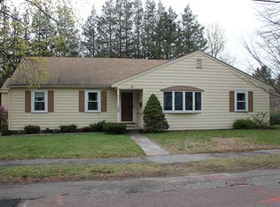 20 Sturges Rd, Reading, MA 01867