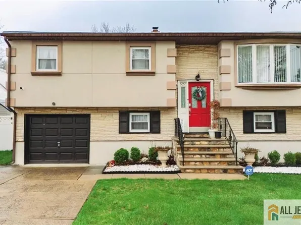 527 E Washington Ave, Woodbridge, NJ 07095