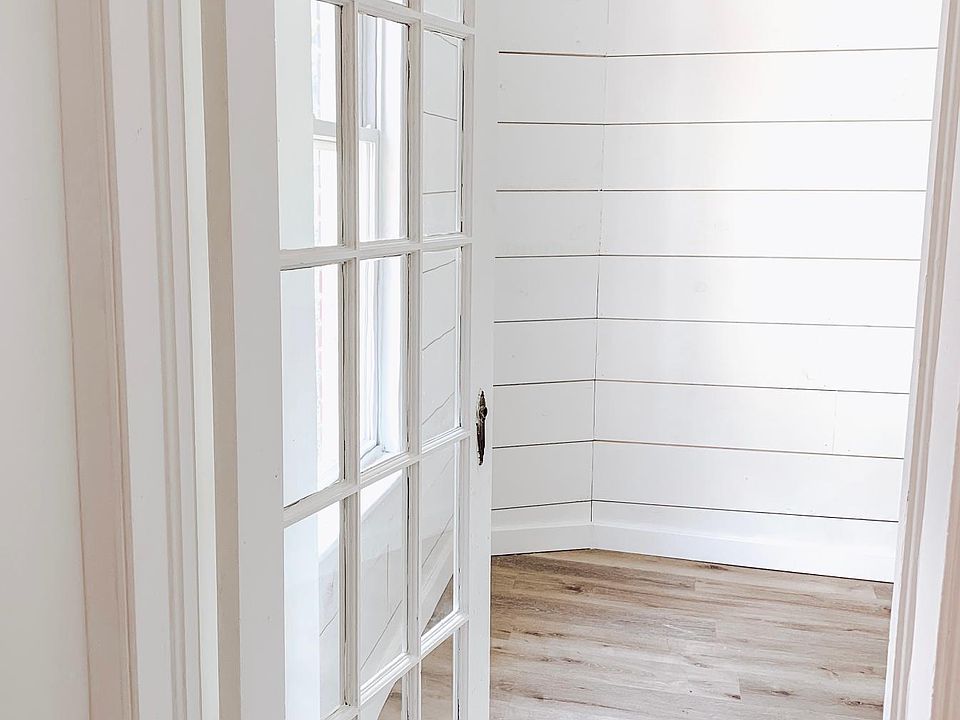 10 W Presqueisle St Philipsburg, PA, 16866 Apartments for Rent Zillow