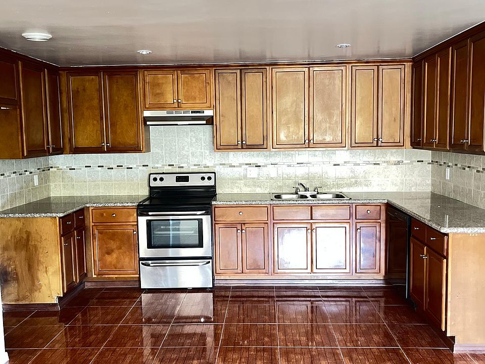 1st image of 17622 Lakewood Blvd #42
