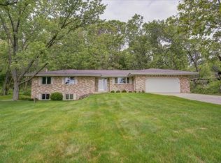 3221 County Highway P, Mount Horeb, WI 53572