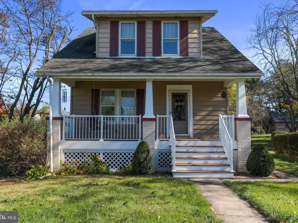 12207 W Lawn Ln, Hagerstown, MD 21740