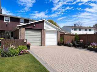 206 Royal Salisbury Way, Brampton, ON L6V 3J9