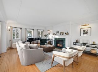 2843 W 49th Ave, Vancouver, BC V6N3S7