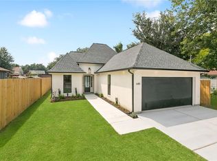 640 Aurora Ave, Metairie, LA 70005