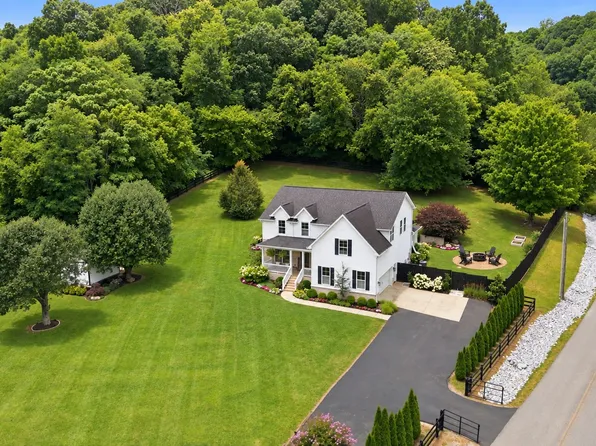 1779 Cayce Springs Rd, Thompsons Station, TN 37179