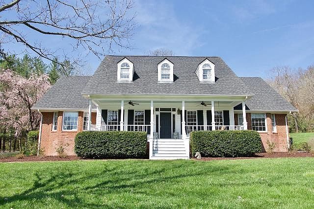 1st image of 4221 Deerfield Ln