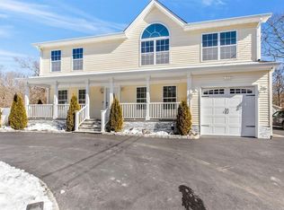 319 Mill Rd, Medford, NY 11763