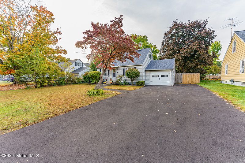 3rd image of 1116 Barber Drive