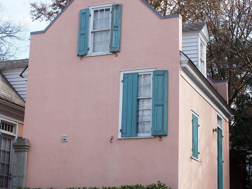 1st image of 103 Lumus Dr APT E6