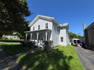 233 Lock St, Lockport, NY 14094