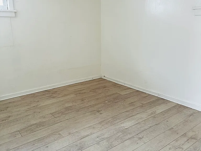 41 Pine Ridge Rd #2 — Photo 2
