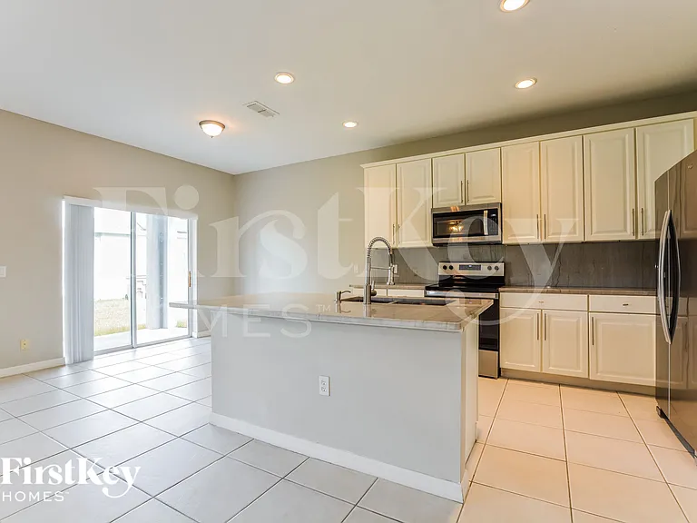 3148 Regal Darner Dr — Photo 5