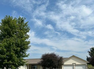 1101 150th St, Emerson, IA 51533
