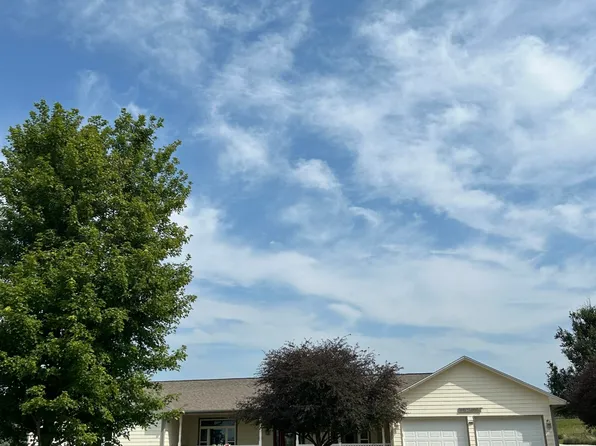 1101 150th St, Emerson, IA 51533
