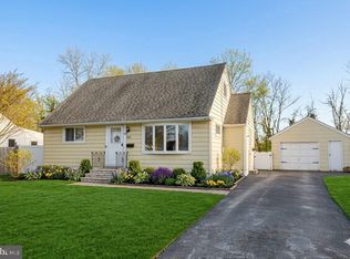 82 Charles Bossert Dr, Bordentown, NJ 08505