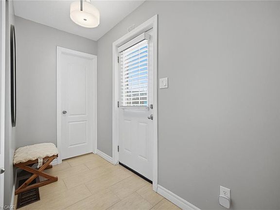 3rd image of 50 Westmount Rd W #20