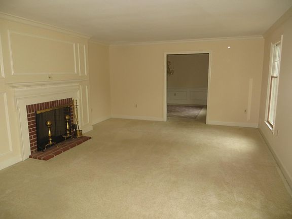3rd image of 8750 Plenty Highlands Pl