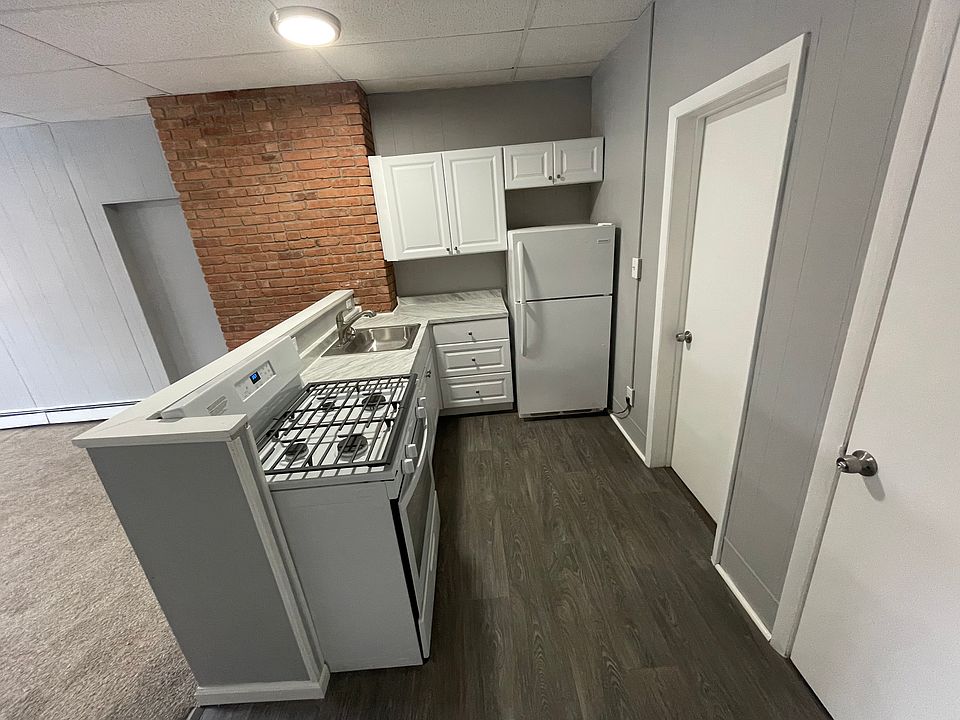 1st image of 4 Linden Ave