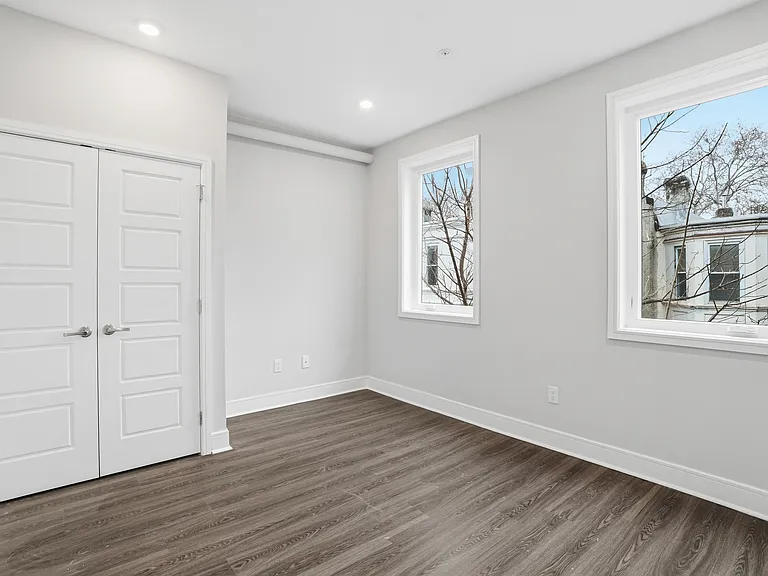 5239 Chancellor St #2 — Photo 22