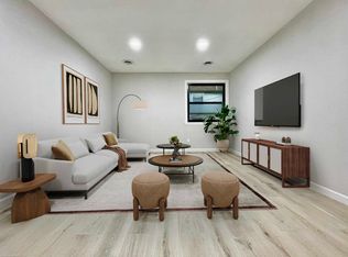 10 Laurel Ct, Jersey City, NJ 07302
