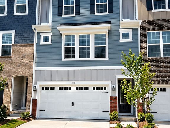 2nd image of 1115 Bandon Dr #1